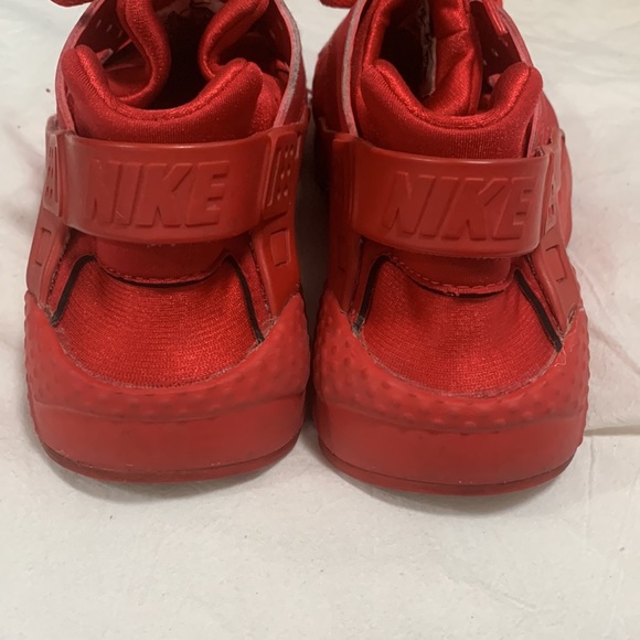 Red Huaraches - Picture 3 of 5